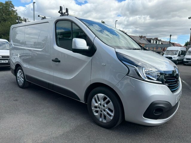 Renault Trafic 1.6 Dci 27 Sport Silver #2