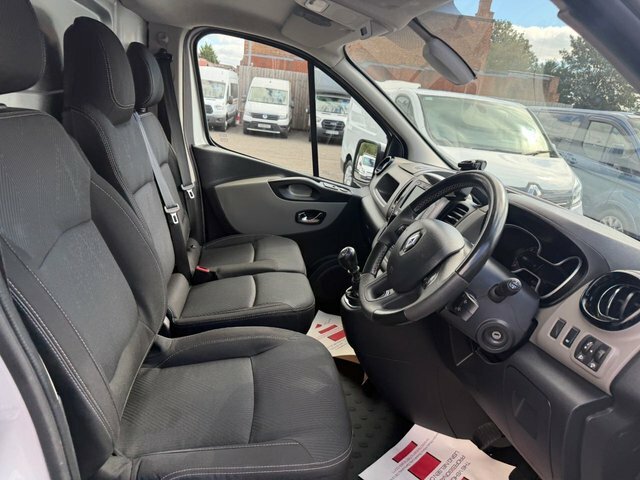 Renault Trafic 1.6 Dci Energy 29 White #15