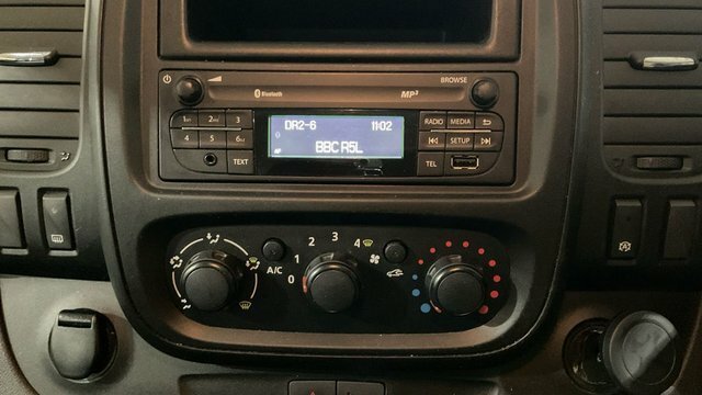 Vauxhall Vivaro Vivaro Combi Cdti Ss Silver #7