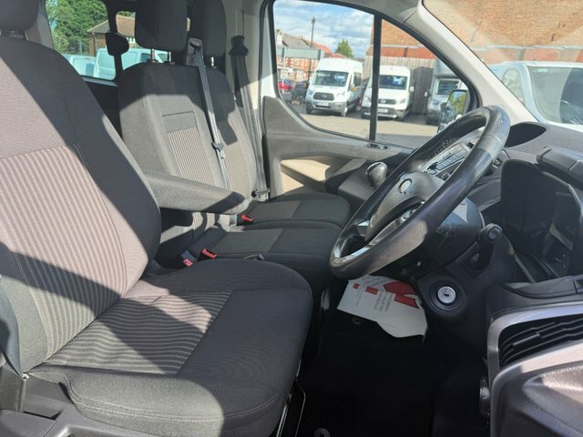 Ford Tourneo Custom Custom 300 Ltd Blue #16