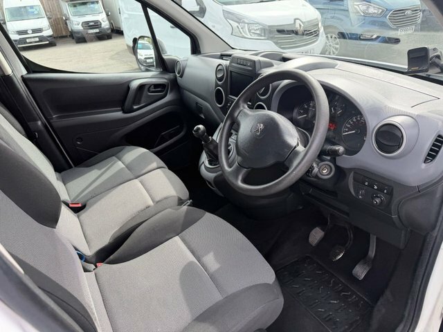 Peugeot Partner Mpv Grey #9