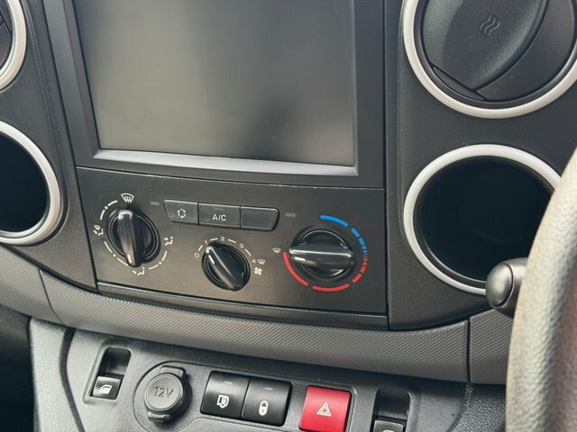 Peugeot Partner Mpv Grey #10