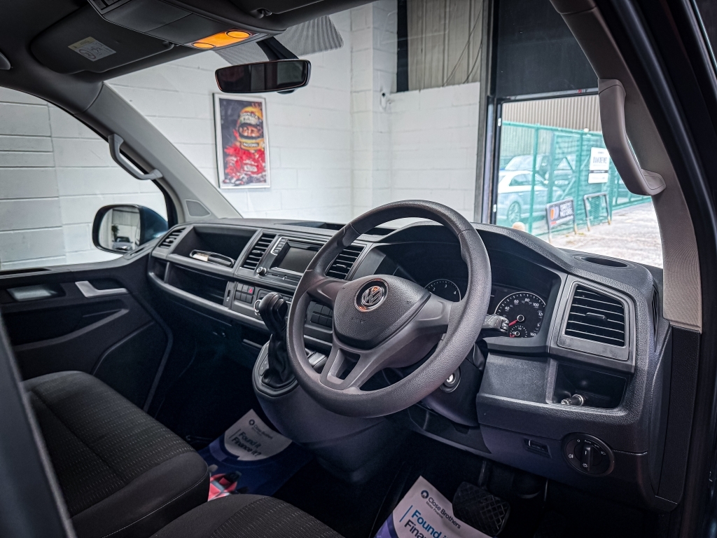Volkswagen Transporter Tdi T32 Bluemotion Tech Highline Grey #10