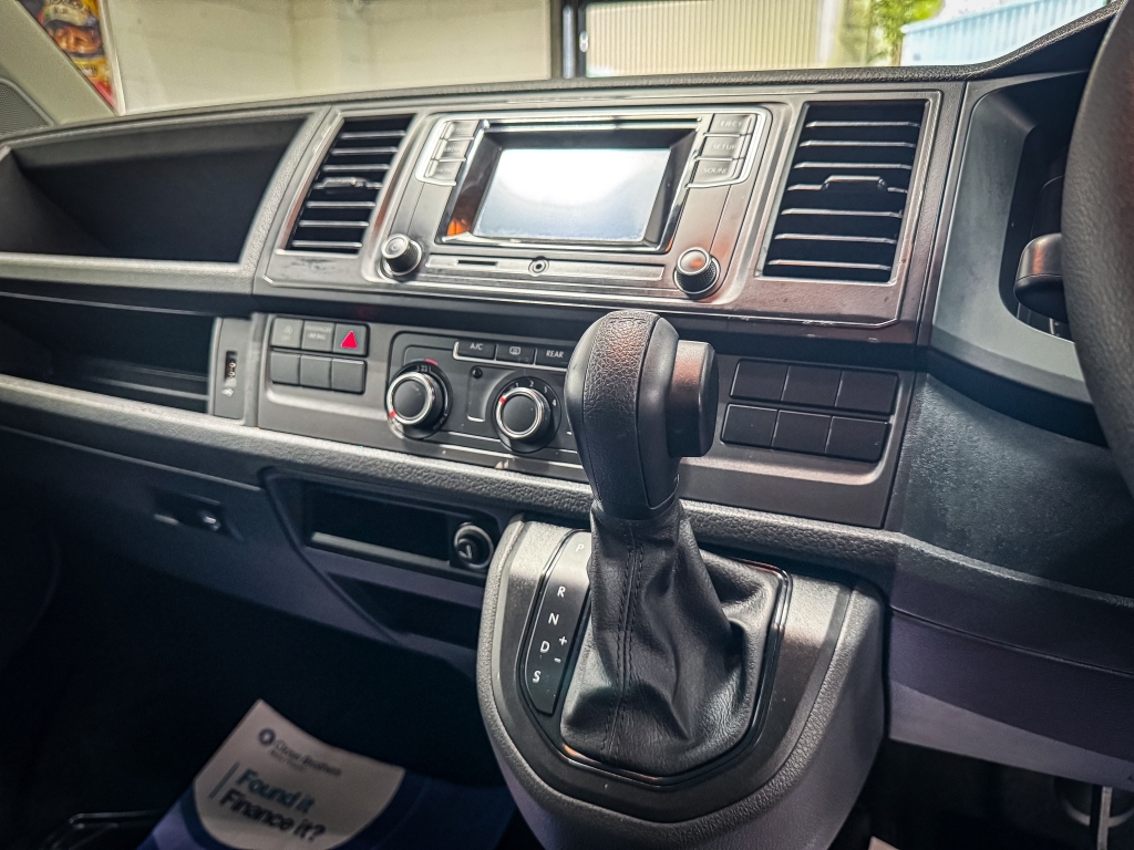 Volkswagen Transporter Tdi T32 Bluemotion Tech Highline Grey #26