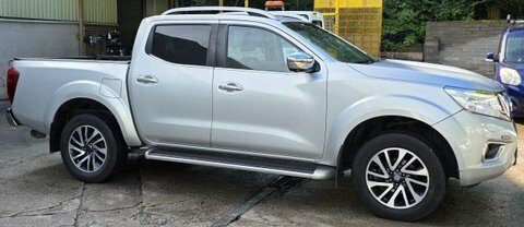 Nissan Navara 2.3 Dci Tekna Silver #4