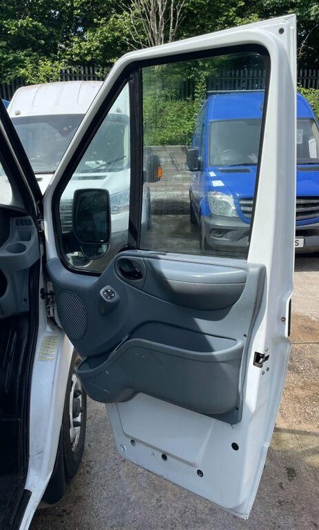 Ford Transit Custom 270 Lr Pv Black #19