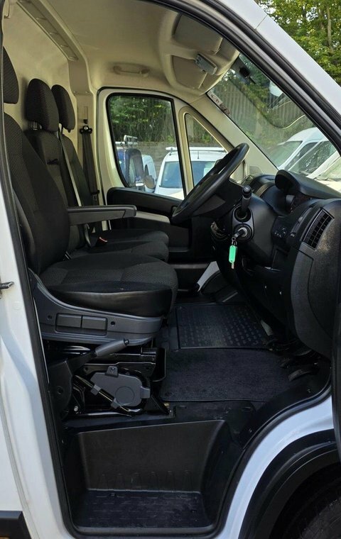 Peugeot Boxer Professional Grey #23
