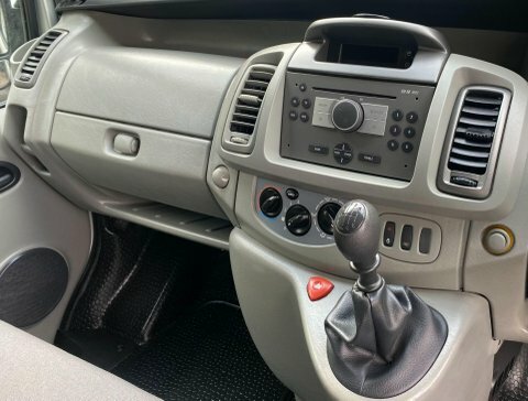 Vauxhall Vivaro 2.0 Cdti Red #26