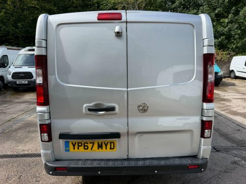 Vauxhall Vivaro Mpv Silver #18