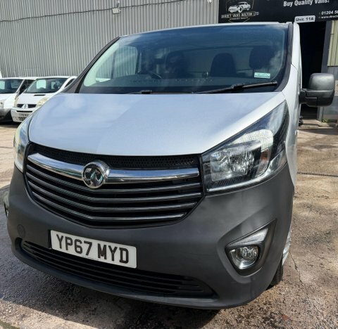 Vauxhall Vivaro 1.6 Cdti 2900 Silver #4