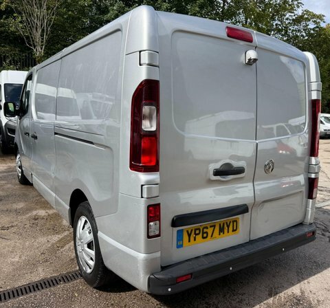 Vauxhall Vivaro Mpv Silver #16