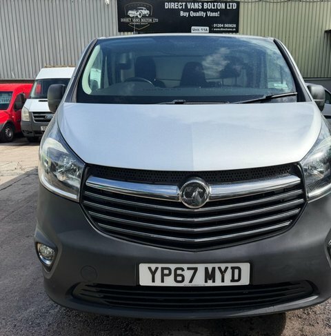 Vauxhall Vivaro Mpv Silver #7