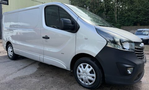Vauxhall Vivaro 1.6 Cdti 2900 Silver #2