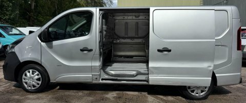 Vauxhall Vivaro Mpv Silver #14