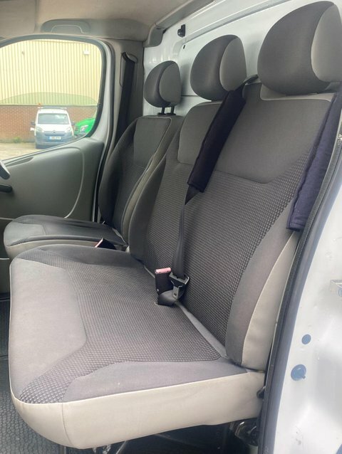Vauxhall Vivaro 2.0 Cdti Sportive Silver #32