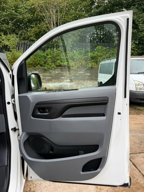 Peugeot Expert Panel Van 1.6 Bluehdi 1000 Professional Standard P White #25