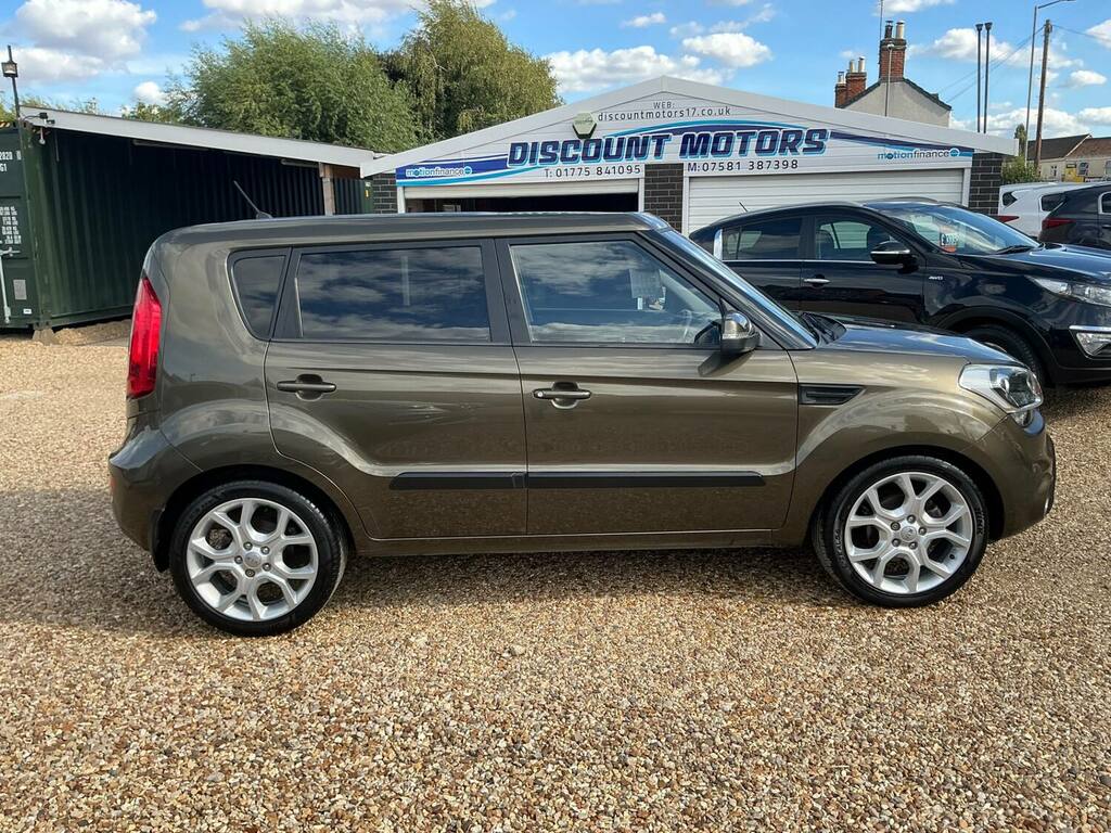 Kia Soul 1.6 Crdi Hunter Green #6