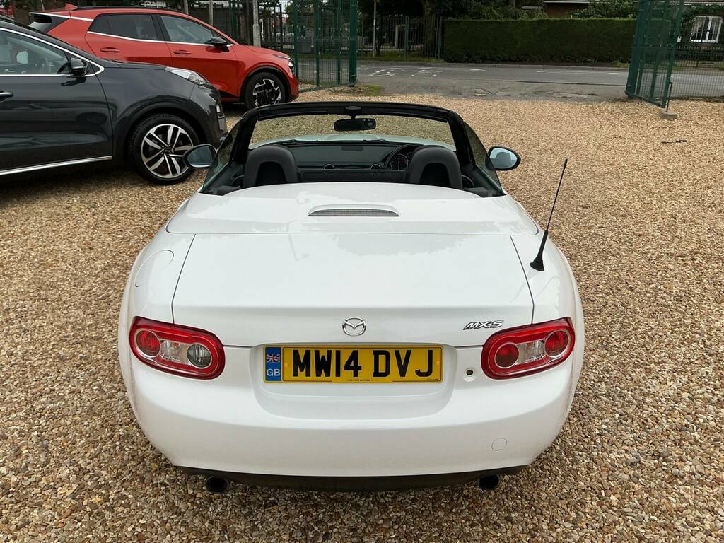 Mazda MX-5 2.0 I Roadster Sport Tech Silver #8
