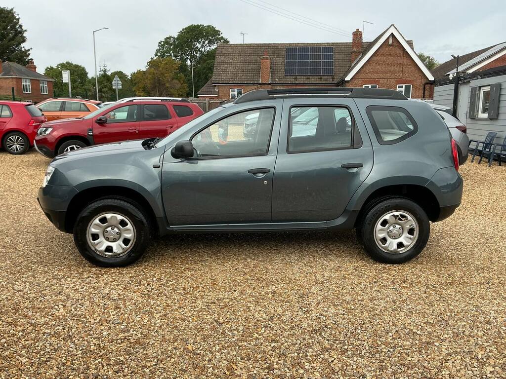 Dacia Duster 1.5 Laureate Dci 4Wd 109 Bhp Blue #15