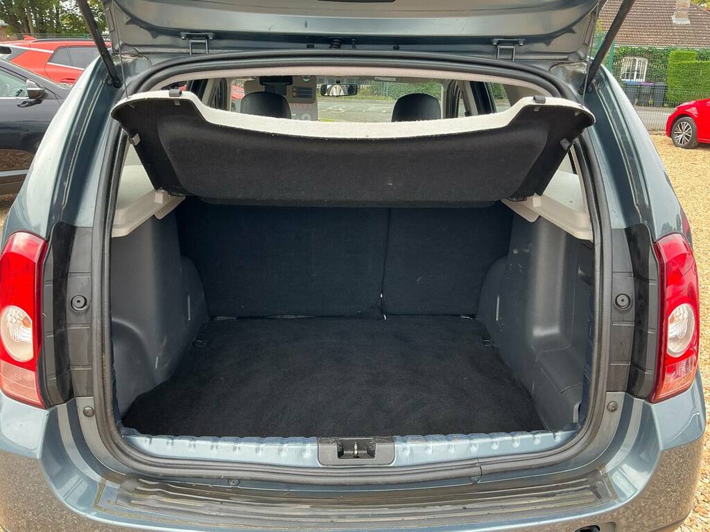 Dacia Duster 1.5 Laureate Dci 4Wd 109 Bhp Blue #11