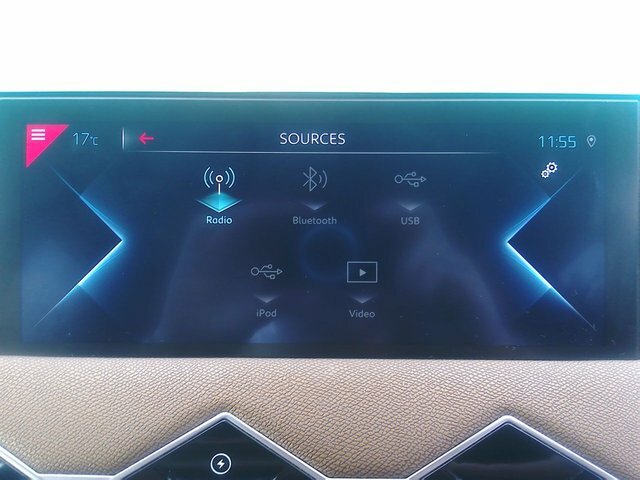 DS DS 3 Crossback Ds3 Crossback Prestige Ev Red #15