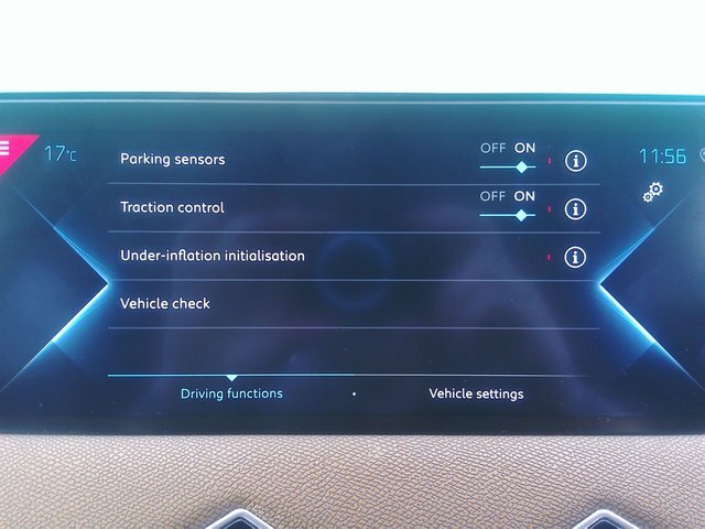 DS DS 3 Crossback Ds3 Crossback Prestige Ev Red #19