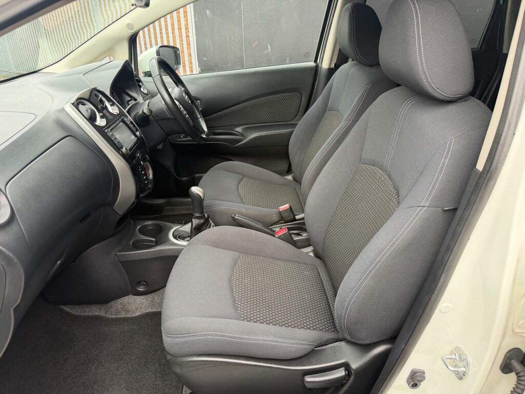 Nissan Note 1.2 Acenta Premium 5-Door Hatchback #7