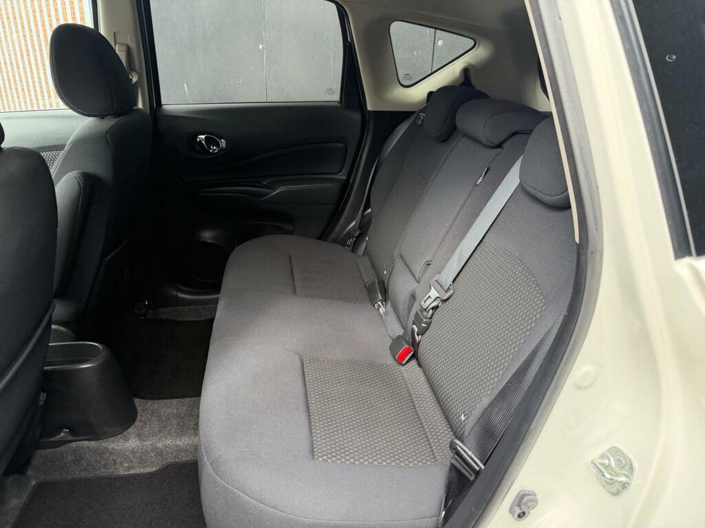 Nissan Note 1.2 Acenta Premium 5-Door Hatchback #8