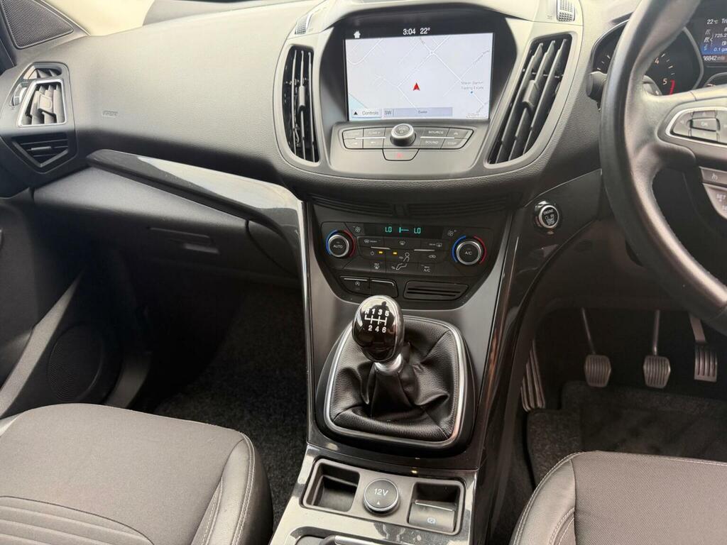Ford Kuga 2.0 Tdci Titanium Euro 6 Ss White #4