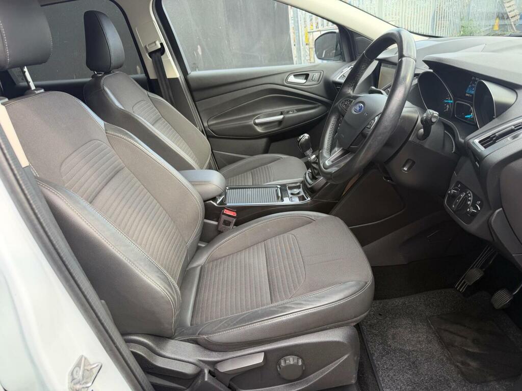 Ford Kuga 2.0 Tdci Titanium Euro 6 Ss White #6