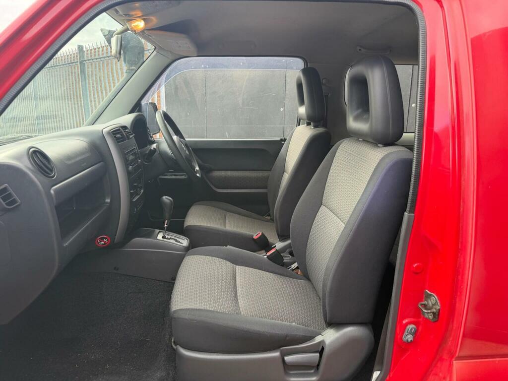 Suzuki Jimny 1.3 Jlx Red #5