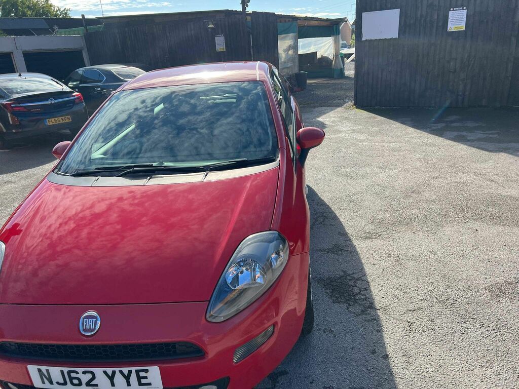 Fiat Punto Hatchback White #7