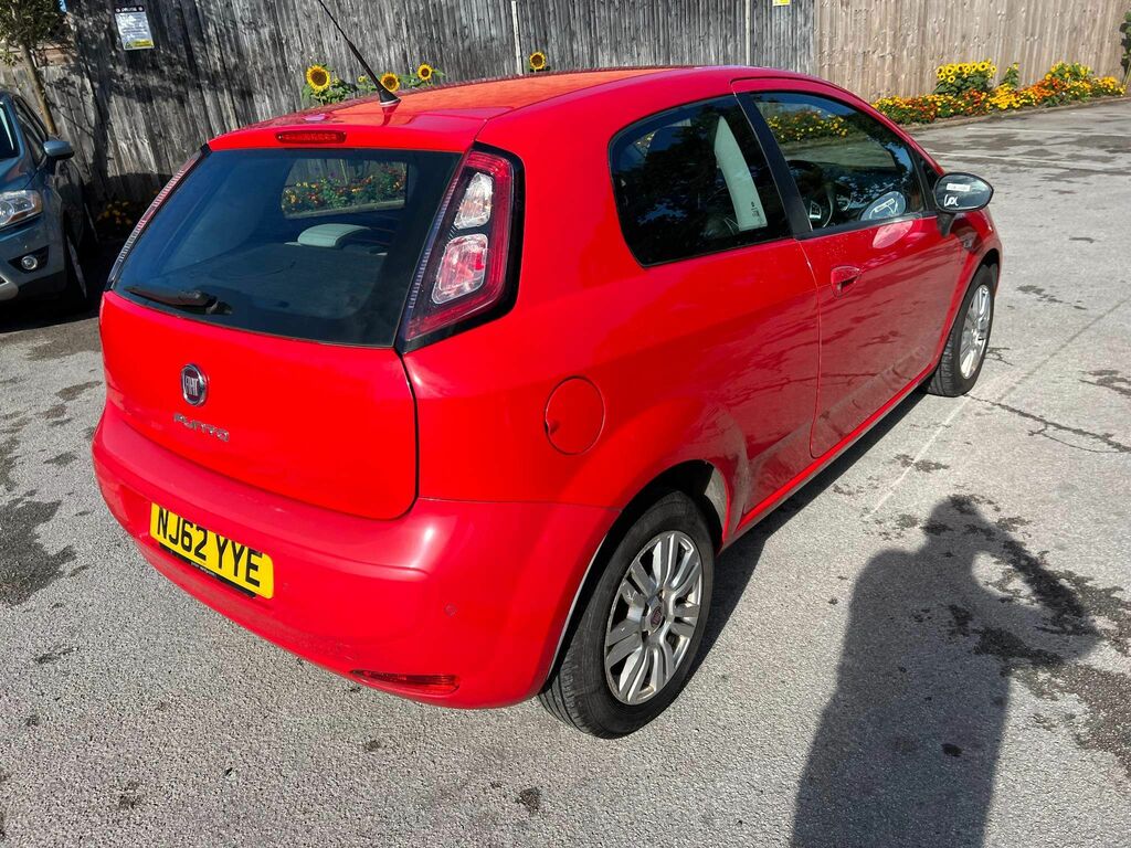 Fiat Punto Hatchback White #22