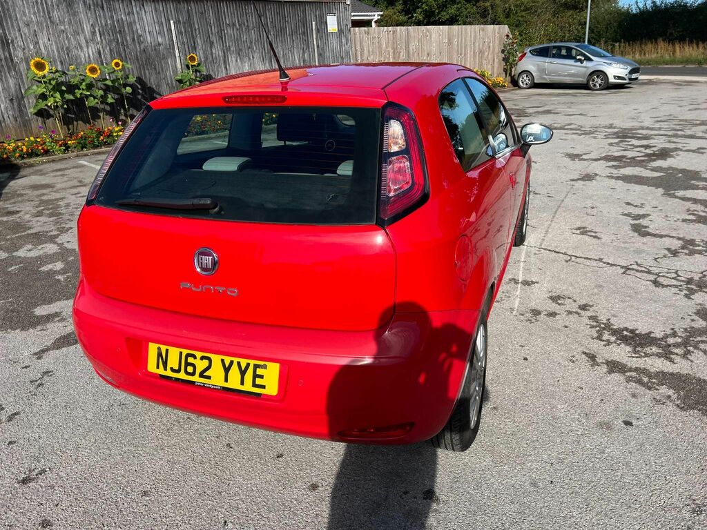 Fiat Punto Hatchback White #21