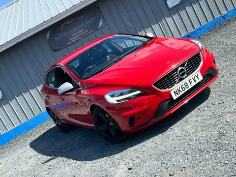 Volvo V40 2.0 T2 R-design NK68FVY Red #2