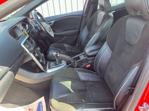 Volvo V40 2.0 T2 R-design NK68FVY Red #5