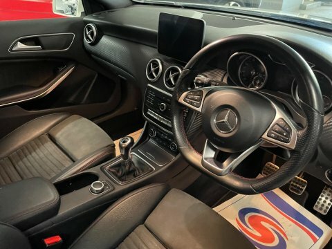 Mercedes-Benz A Class 2.1 A200d Amg SN17UHY White #6