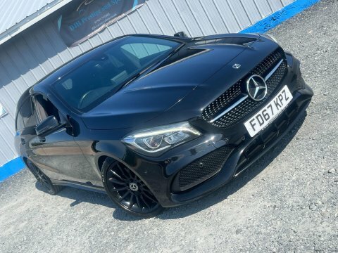 Mercedes-Benz CLA Class 2.1 Cla220d Amg Black #2