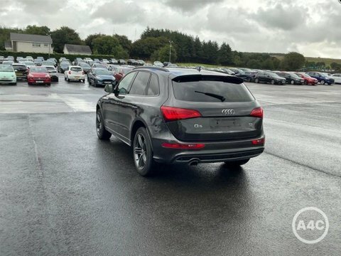 Audi Q5 2.0 Tdi S Grey #4