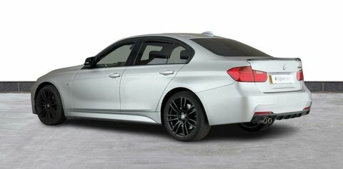 BMW 3 Series 3.0 335I Luxury 302 Bhp Red #9