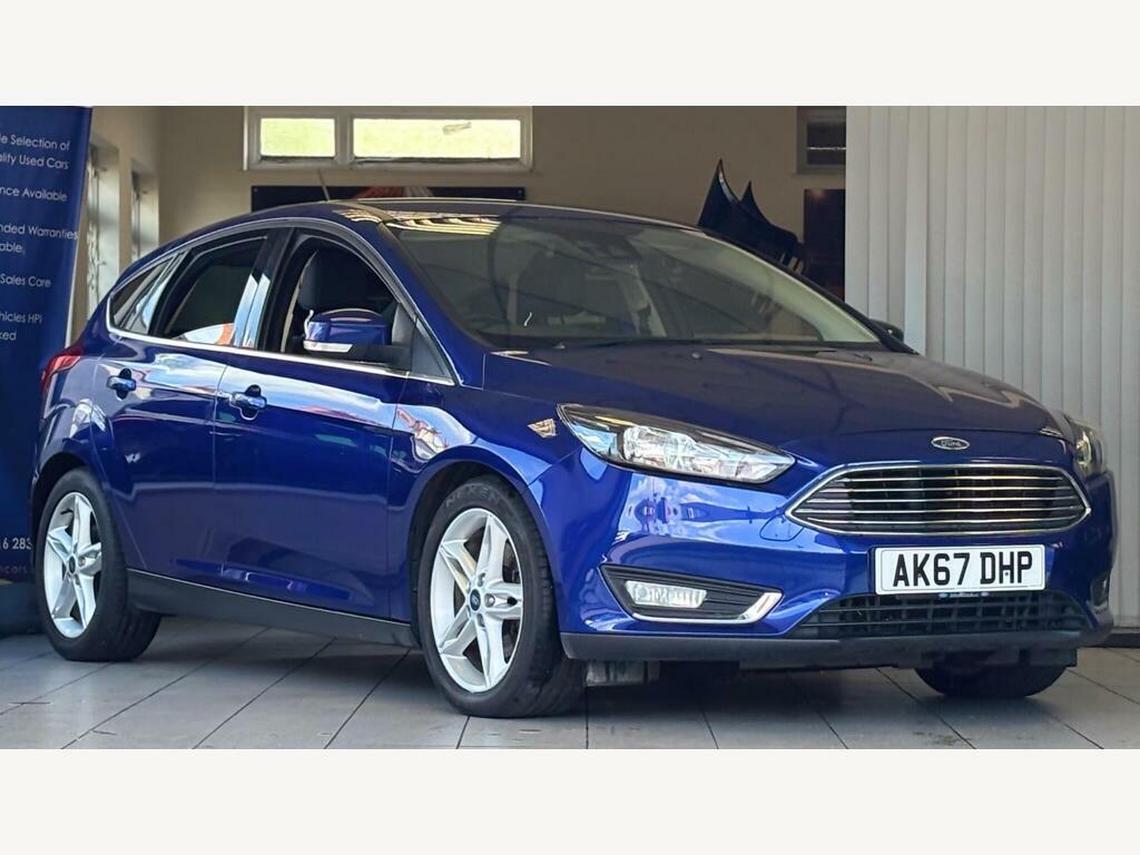 Ford Focus 1.5T Ecoboost Titanium Euro 6 S S Blue