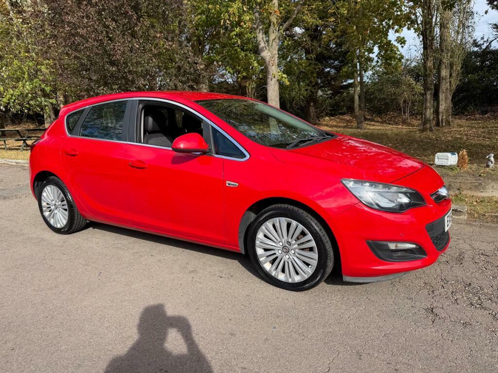 Vauxhall Astra 1.6 16V Excite Euro 5 Red