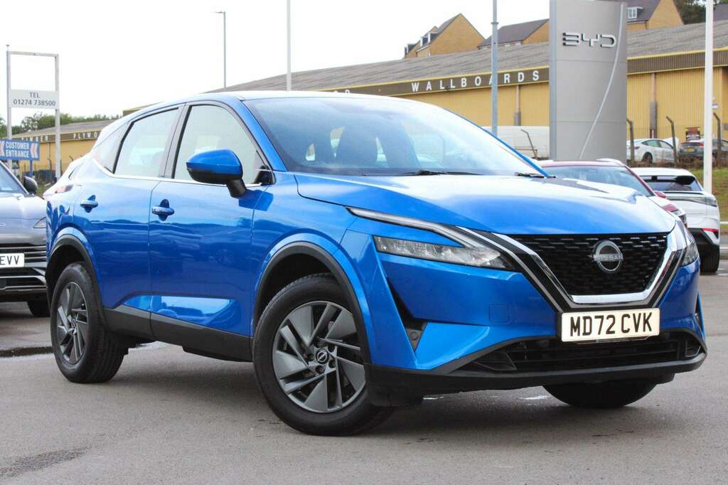Nissan Qashqai 1.3 Dig-t Mh Acenta Premium Blue