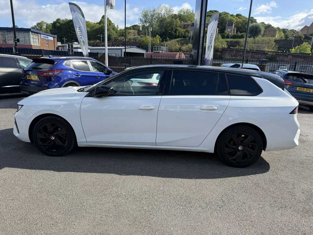 Vauxhall Astra 1.2 Turbo 130 Gs SH73CUG White #4