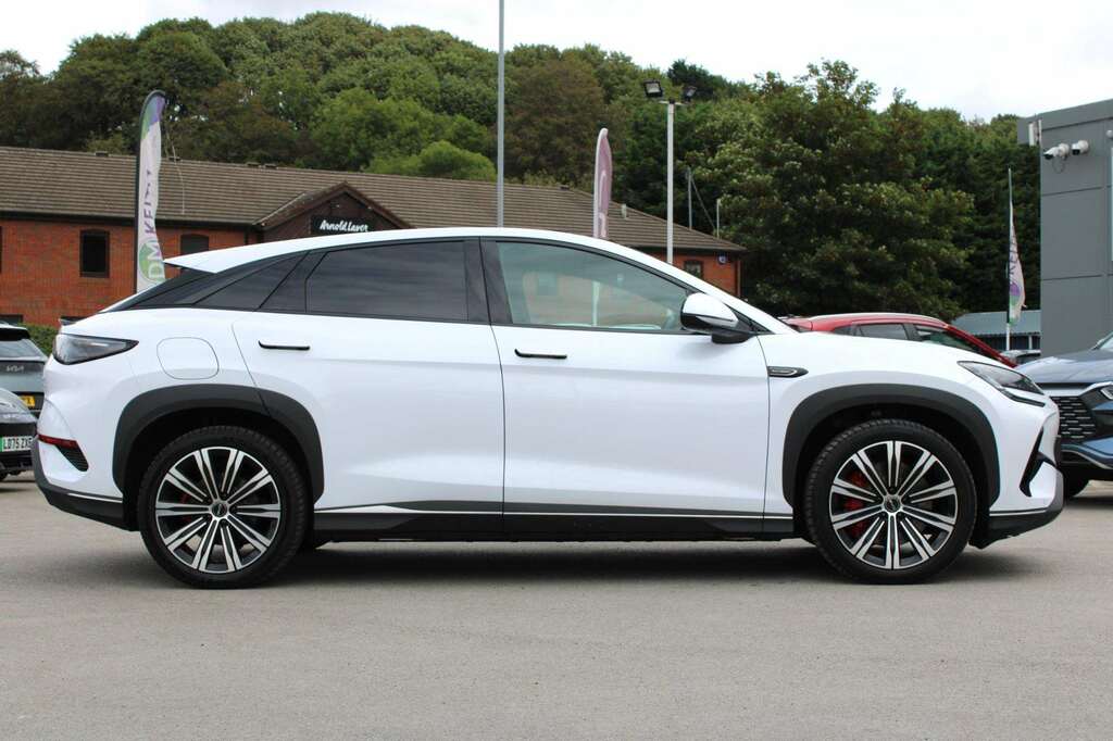 Byd Sealion 7 390Kw Excellence Awd 91Kwh White #4