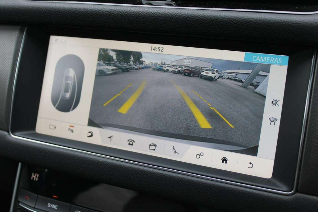 Jaguar XF 2.0D Prestige Grey #13