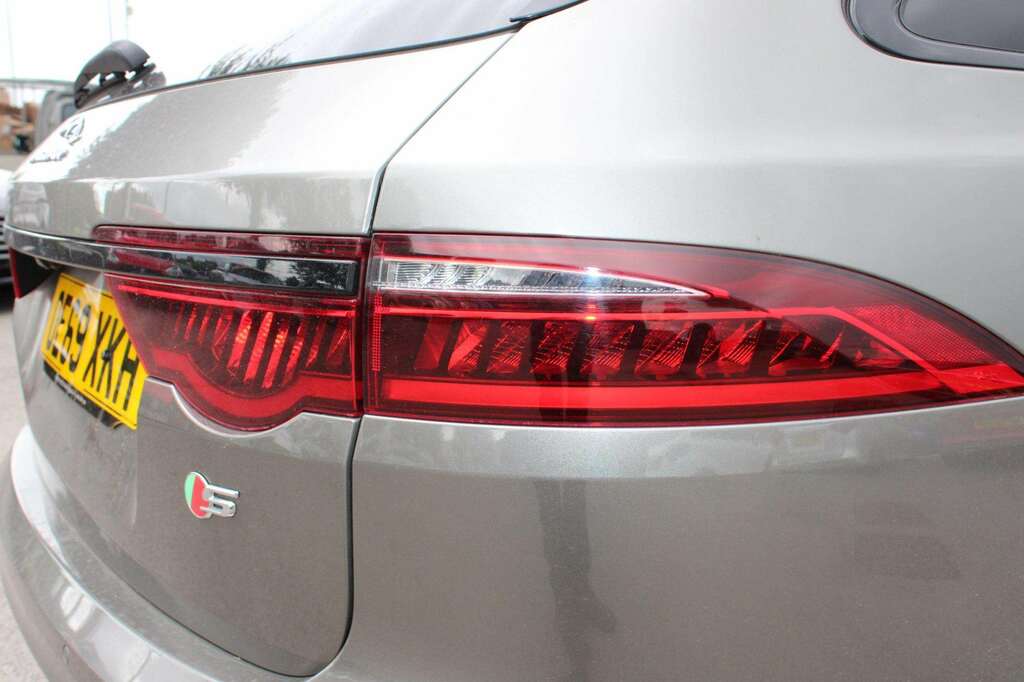 Jaguar XF 2.0D Prestige Grey #10