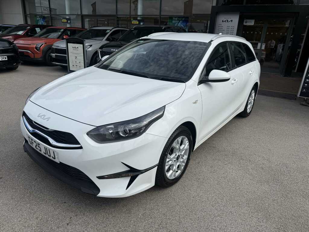 Kia Ceed 2 White #3