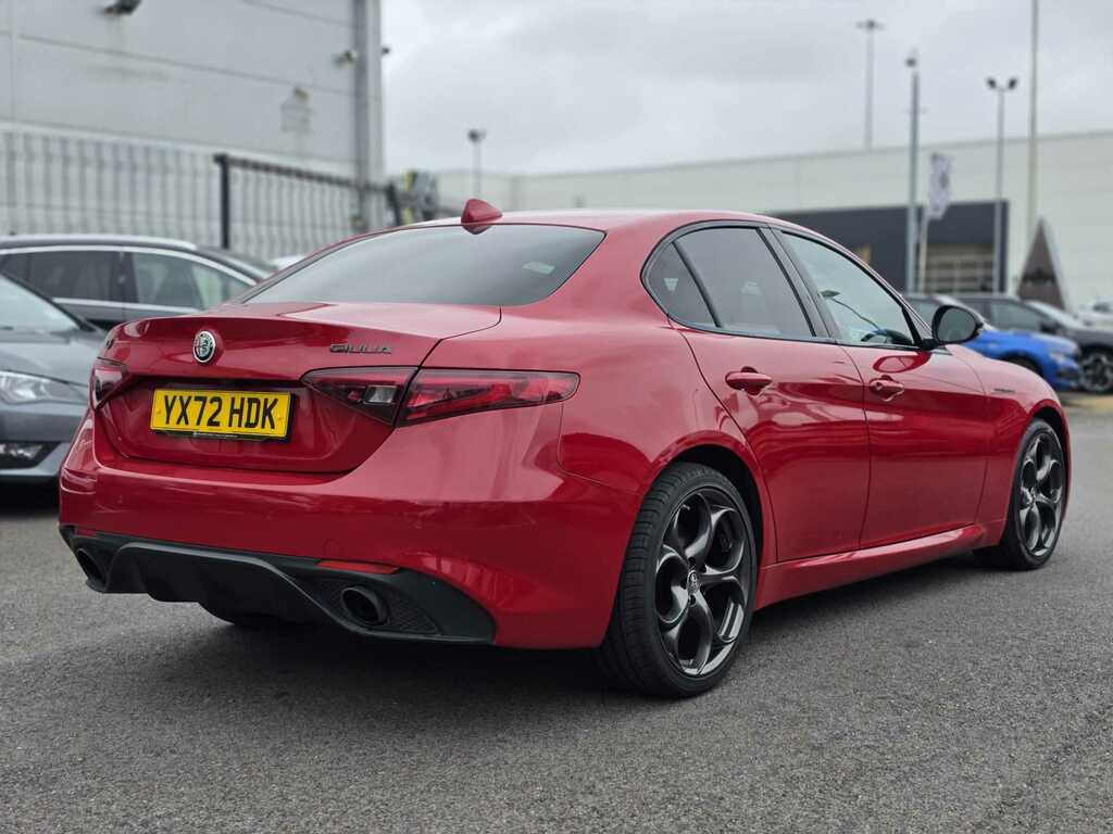 Alfa Romeo Giulia 2.0 Tb 280 Estrema Red #4