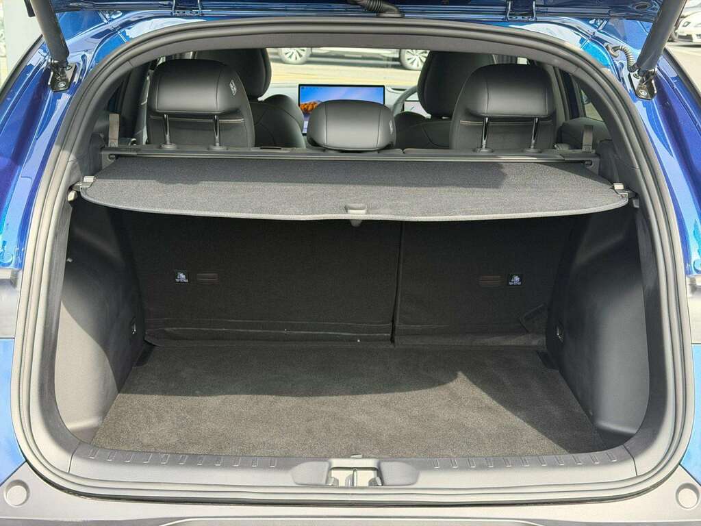 Byd Atto 3 Electric Black #16